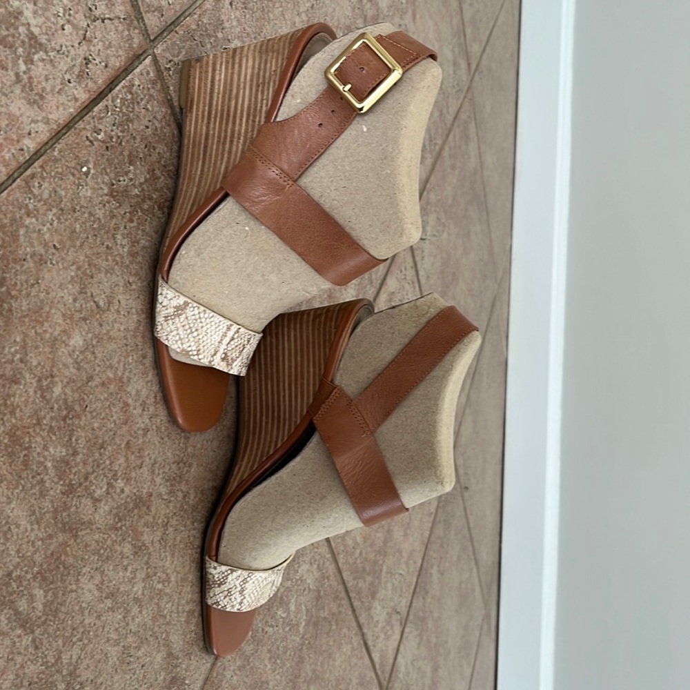 Franco Sarto wedge heels size 8.5